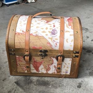 Map hope chest